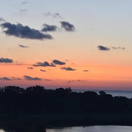 Endless Sea View Panorama - Piscina, Parcare, Sezlonguri Gratuite Apartmanhotel Douăzeci şi Trei August