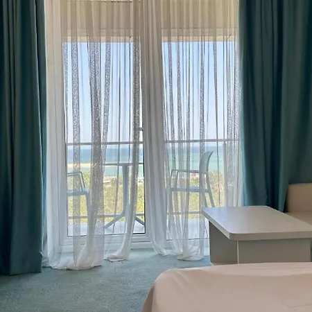 Endless Sea View Panorama - Piscina, Parcare, Sezlonguri Gratuite Apartmanhotel 4*