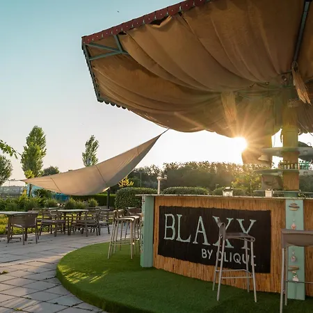 Ξενοδοχείο με διαμερίσματα Endless Sea View Panorama - Piscina, Parcare, Sezlonguri Gratuite