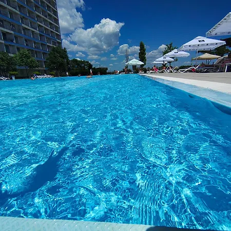Endless Sea View Panorama - Piscina, Parcare, Sezlonguri Gratuite Lejlighedshotel 4*
