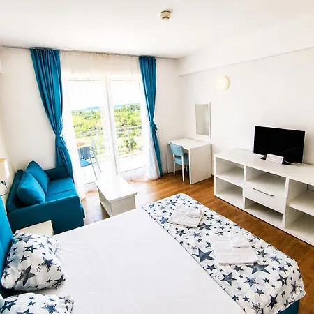 Endless Sea View Panorama - Piscina, Parcare, Sezlonguri Gratuite Lejlighedshotel 4*