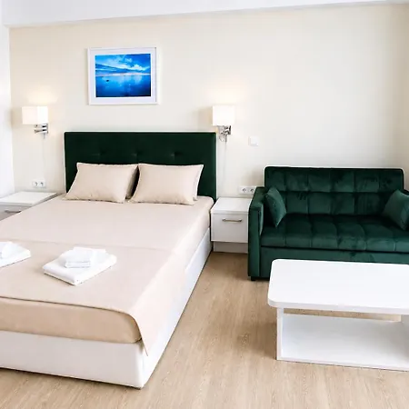 Endless Sea View Panorama - Piscina, Parcare, Sezlonguri Gratuite 4* Douăzeci şi Trei August