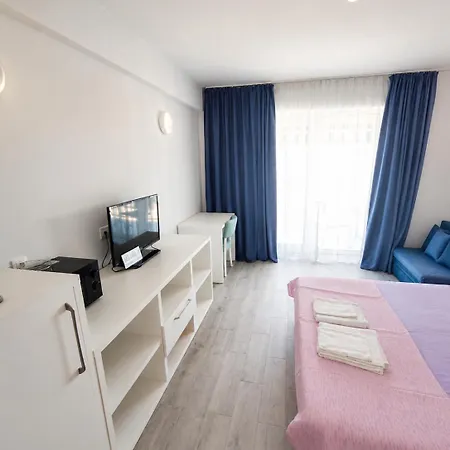 Endless Sea View Panorama - Piscina, Parcare, Sezlonguri Gratuite Lejlighedshotel 4*
