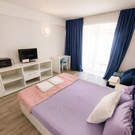 Endless Sea View Panorama - Piscina, Parcare, Sezlonguri Gratuite Lejlighedshotel