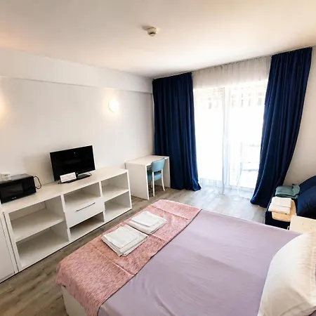 Endless Sea View Panorama - Piscina, Parcare, Sezlonguri Gratuite 4* Douăzeci şi Trei August