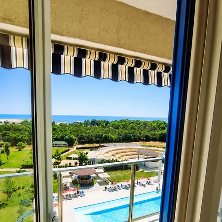 Lejlighedshotel Endless Sea View Panorama - Piscina, Parcare, Sezlonguri Gratuite Douăzeci şi Trei August